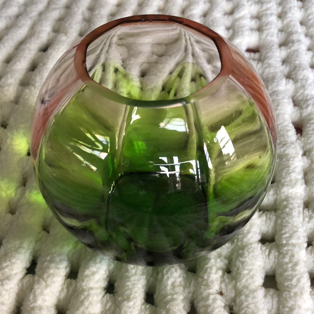 Antique Czechoslovakian blown glass vase. Stands approx 5 1/2 x 6 . No‎ flaws.